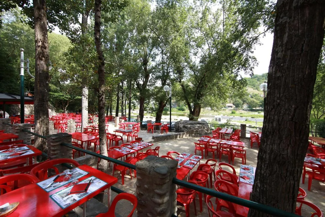 Campsite Camping Chaulet Plage Hotel Berrias-et-Casteljau France